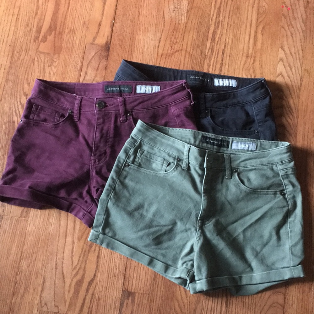 Set of 3 - Aeropostale midi shorts